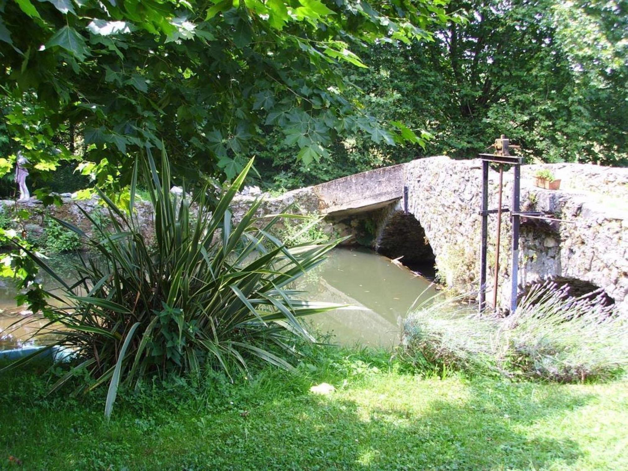 Chambre D'Hotes Moulin Urketa Ayherre Екстериор снимка